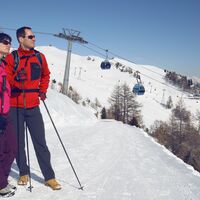 Winterwanderer auf der Tour Cry d'Er - Crans-Montana