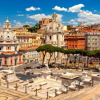 Die Piazza Venezia - ein Platz im Zentrum von Rom