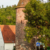 Wehrturm im Emmerauenpark