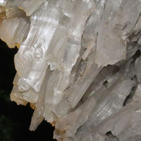 Gipskristall (sog. Marienglas) - Marienglashöhle