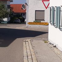 Abzweigung in Böhen am Wirtshaus Rössle