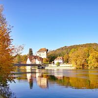kaiserstuhl-blick-auf-zollbruecke