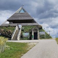 Pyramide am Etzinger Hügel