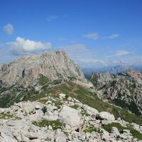 Der Trogkofel - ein massiver Gipfel am Karnischen Höhenweg