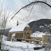 Abmarsch beim Stift in Neuberg
