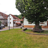 Dorfzentrum von Hörschel an der Kirche