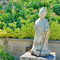 Statue des heiligen Pirminius im Pirminiusgarten, Blieskastel
