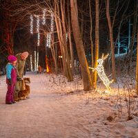 Leuchtende Kinderaugen entlang des Adventweges - es gibt so viel zu entdecken.