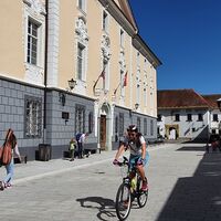 Linhartplatz