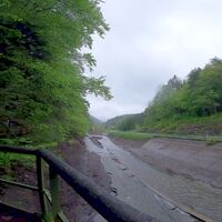 0.7 km Stauweiher bei wenig Wasser