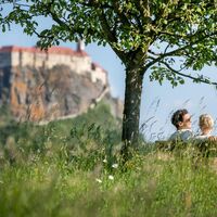 Rastplatz mit Blick auf die Riegersburg