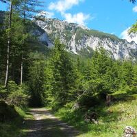 Auf der alten Jassingstraße