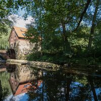 Wandern auf dem Mühlenweg am Wiehengebirge