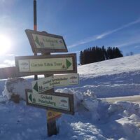 Wegweiser in Gschaid_Naturpark Almenland_Oststeiermark