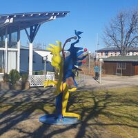 Coronalbaum im Park