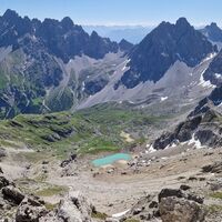 Blick hinunter zu den Parzinnseen