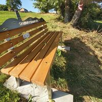 Rastbankerl am Kulmweg, Apfelland-Stubenbergsee in der Oststeiermark