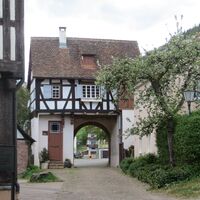 Weiter durchs obere Tor