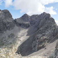 Blick zu den beiden Sandspitzen und den Gamsköpfen