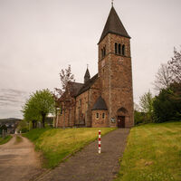 Herz-Jesu-Kirche in Albaum
