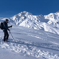 Perfektes Gelände für Ski und Schneeschuhe