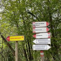 Abzweigung CAI 838 Richtung Interneppo