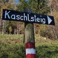 Wegweiser am Kaschlsteig