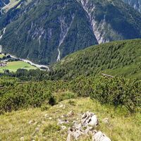 Abstieg nach Boden, was man unten schon sieht.