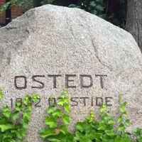 Historischer Gedenkstein in Ostedt