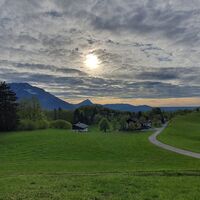 Ausblick bei Kainzreith auf den Untersberg