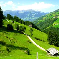 Blick auf das Zillertal bei Annäherung an den Gerlospass von Tirol aus.