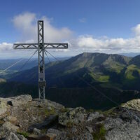 am Gipfel bietet sich ein traumhafter Ausblick