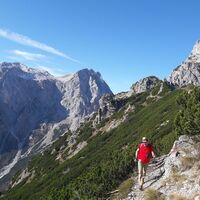 Eindrücke vom Höhenweg kurz vor der Abzweigung zum Teufelssteig (Blick Richtung Westen)