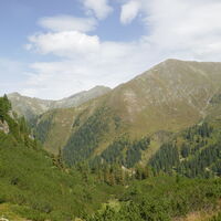 im Hintergrund die Hochhaide - links davon die Bachsprengscharte