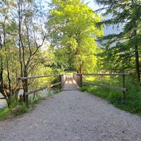 Brücke beim Westufer