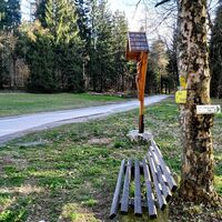 Wegkreuzung hinunter nach Hammersberg, Oststeiermark