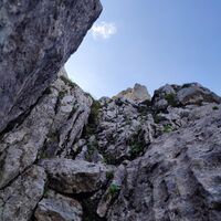 2. Kletterstelle mit schräger Rinne