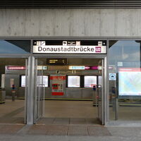 U6 Station Neue Donau - U2 Donaustadtbrücke