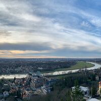 Blick über die Elbe