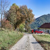 Kleiner Parkplatz am Ortsende von Kammern