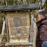 Wanderweg Quincunx Adel
