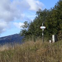 Unser Gipfel: der Monte Nagnoj. Dahinter der Matajur.