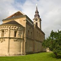 Romanische Kirche in Schöngrabern