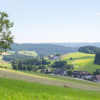 Blick vom Roßberg übers Vorderdorf Richtung Südosten