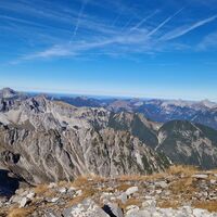Gipfelfoto Richtung Schwarzhanskarspitze und Hallanderberg