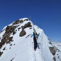 Es warten aber auch ein paar leichtere Kletterstellen auf uns, dies in Abhängigkeit von der Schneelage.