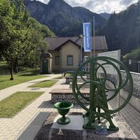 .. kann man hier beim Wasserleitungsmuseum Wasserfassen (und auch -lassen; ein Klo ist beim Parkplatz an der Straße)