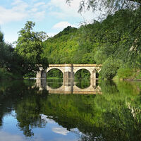 Alte Werrabrücke Creuzburg vom Wasser aus