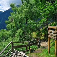 Gut markierte Wege weisen dem Wanderer die Richtung