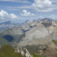 Wandern - Monte Corchia - Piani della Croce